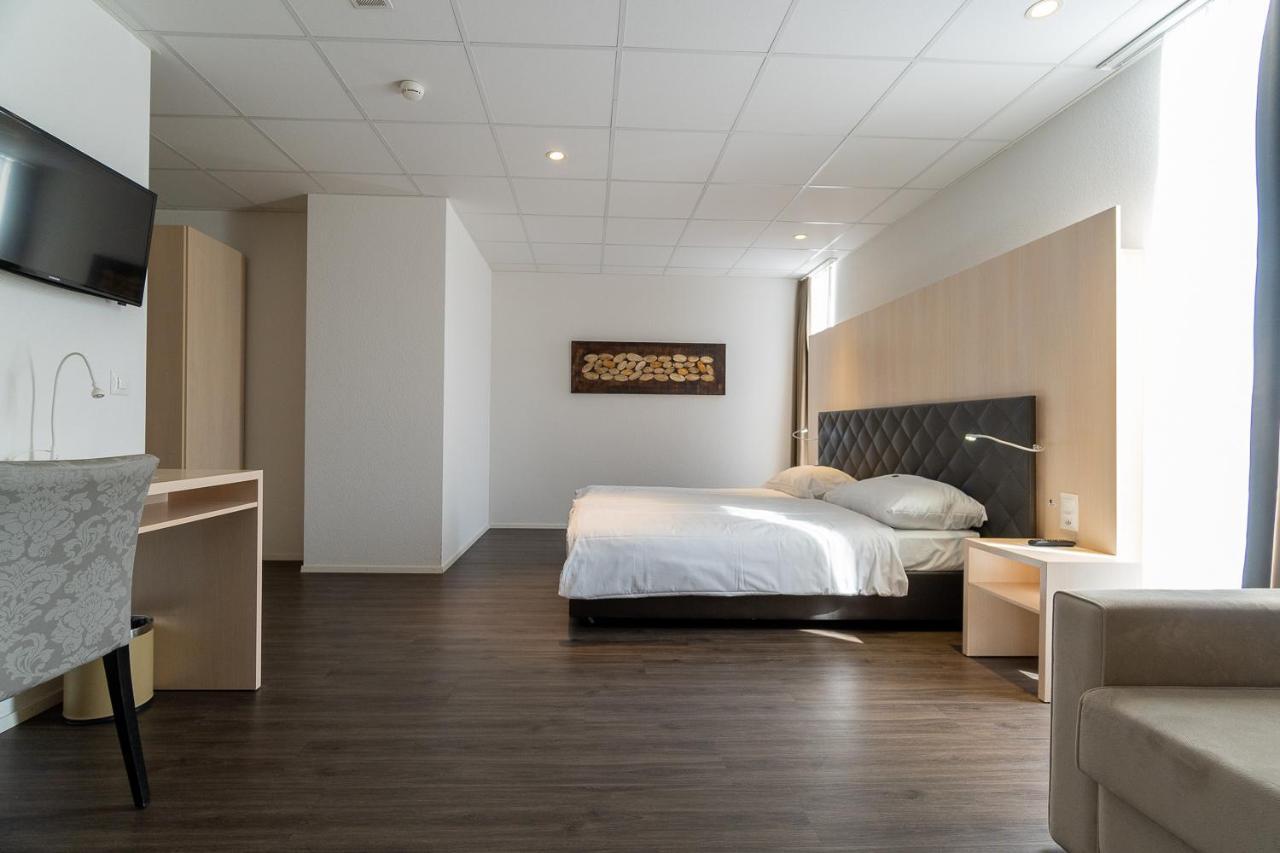 Los Lorentes Apartments Bern Airport Belp Luaran gambar