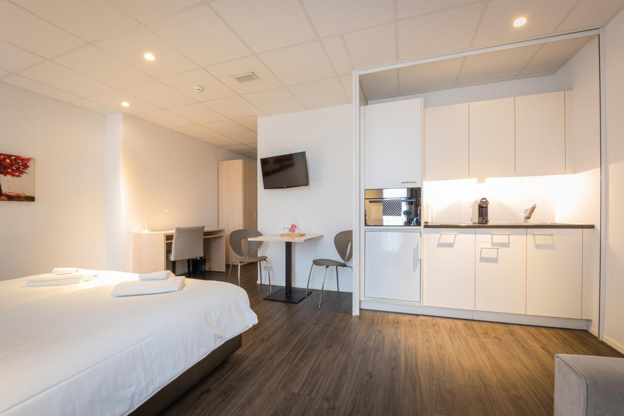Los Lorentes Apartments Bern Airport Belp Luaran gambar