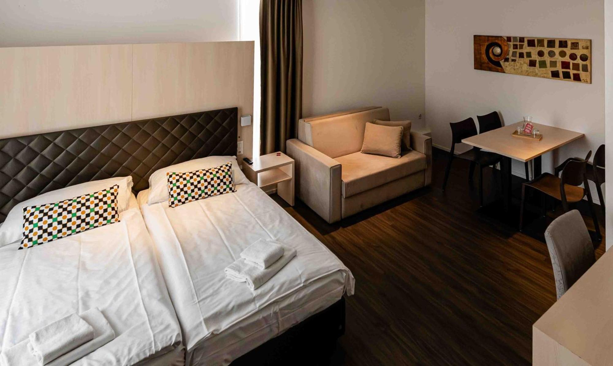 Los Lorentes Apartments Bern Airport Belp Luaran gambar
